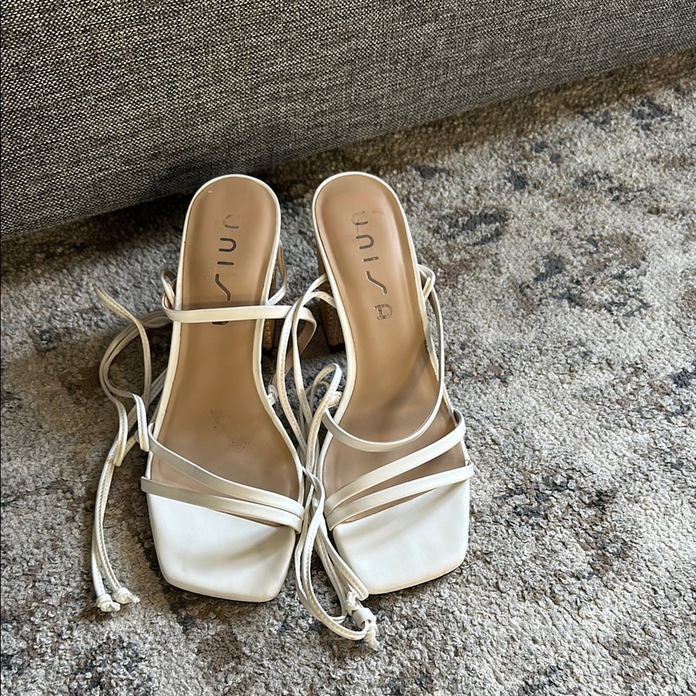 Unisa White Sandals Elegant Strappy Design